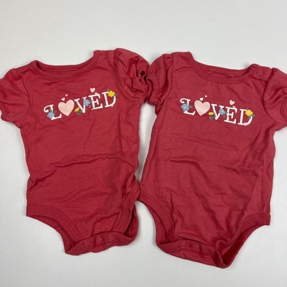 Bundle of 2 Garanimals "Loved" Bodysuits in Pink Sz 0-3M - Picture 1 of 4